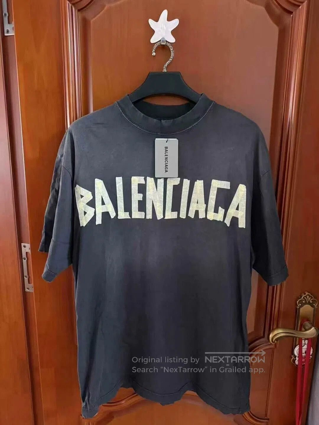 Balenciaga Balenciaga Tape Short Sleeve S. Size US S / EU 44-46 / 1 - 1 Thumbnail