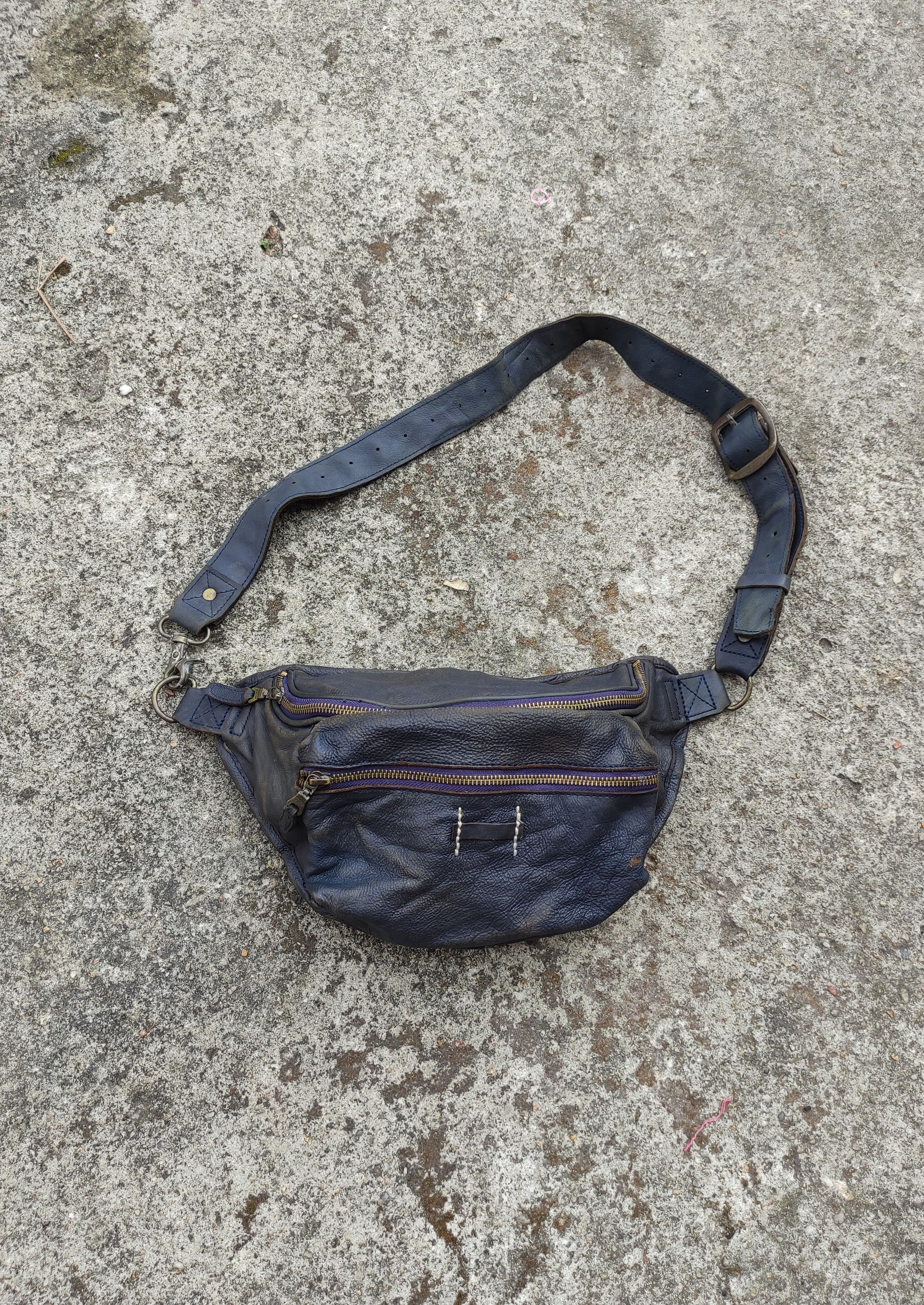 Japanese Brand GREEN LABEL RELAXING VINTAGE LEATHER WAIST BAG Size ONE SIZE - 1 Thumbnail