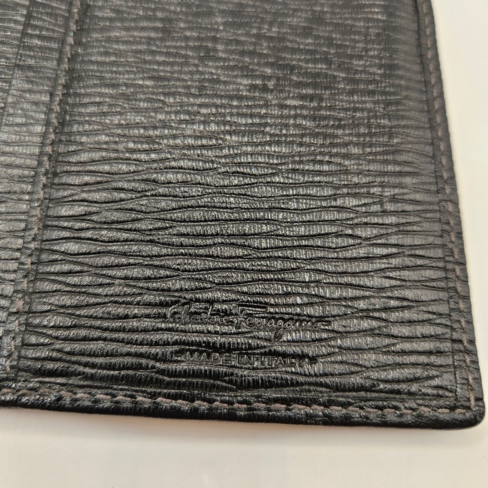 Salvatore Ferragamo SALVATORE FERRAGAMO BLACK CLASSIC LEATHER LONG BIFOLD WALLET Size ONE SIZE - 4 Thumbnail