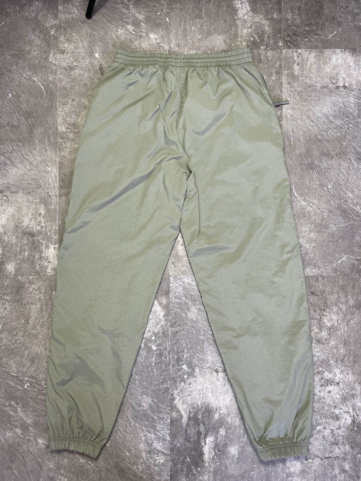 Nike 00s Nike Vintage Nylon Baggy Swoosh Drill Joggers Pants Y2K Size US 32 / EU 48 - 7 Thumbnail