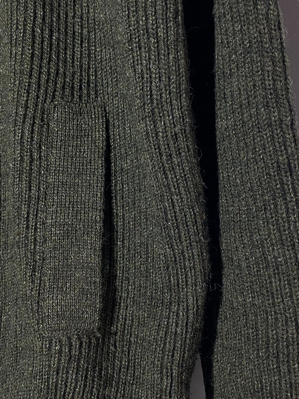 Barbour 🔥 BARBOUR TYNE CARDIGAN FULL ZIP KNITWEAR OLIVE MILITARY Size US L / EU 52-54 / 3 - 9 Thumbnail