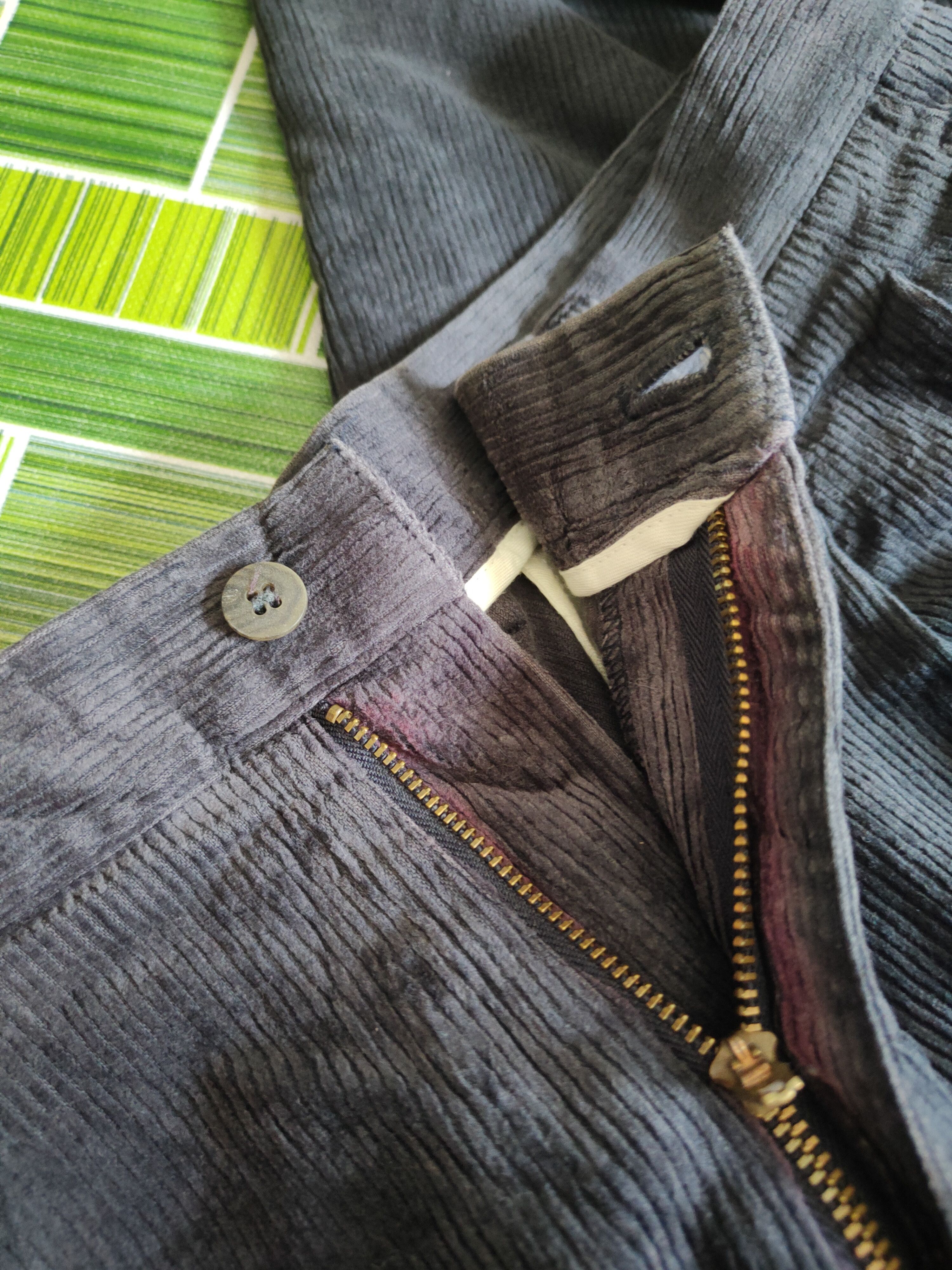 Uniqlo Uniqlo vintage japan Dark Blue Corduroy Pants #S1383 Size US 35 - 12 Thumbnail