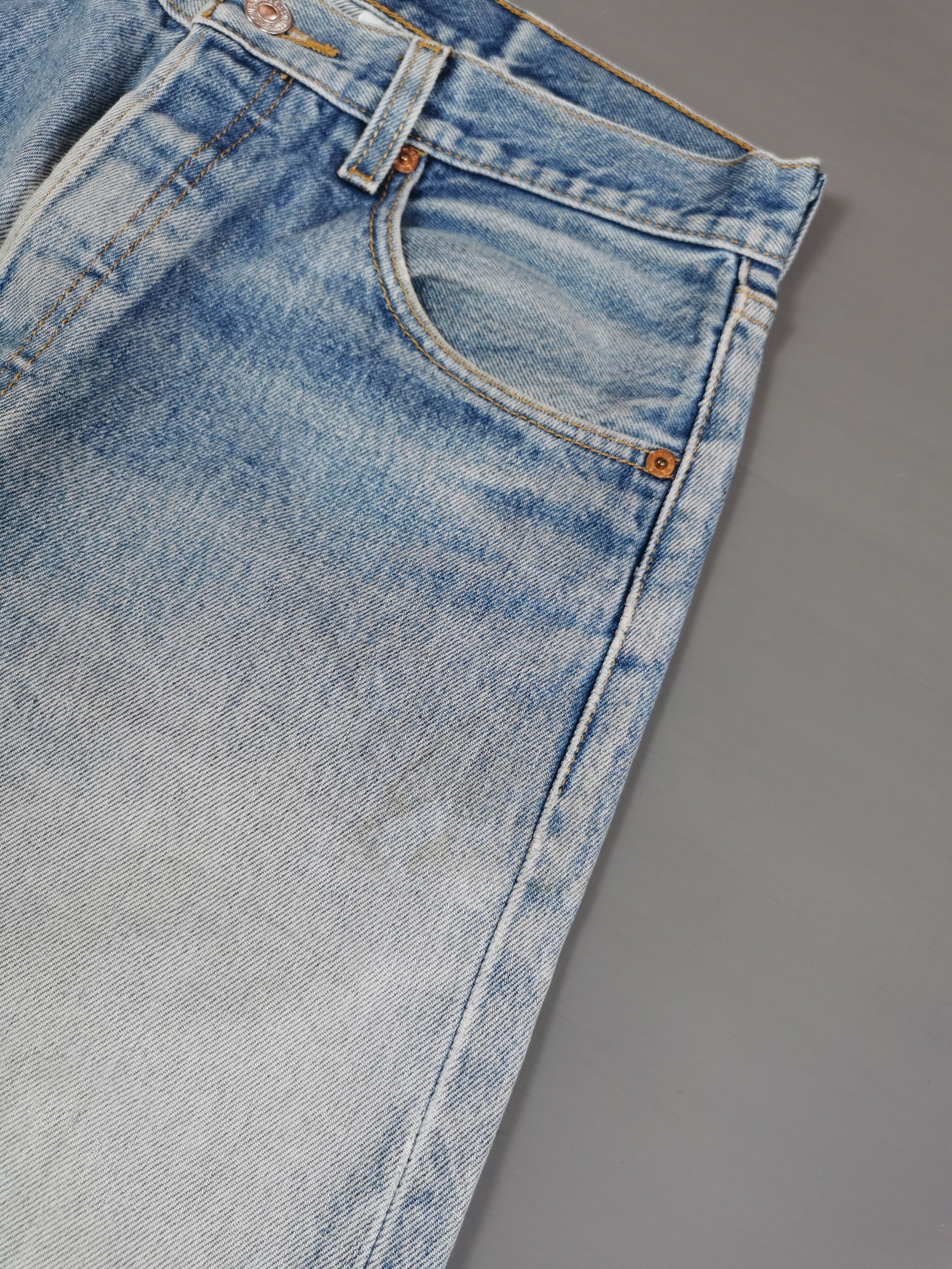 Levi's Vintage Levis 501xx Distressed Jeans Size US 32 / EU 48 - 8 Thumbnail