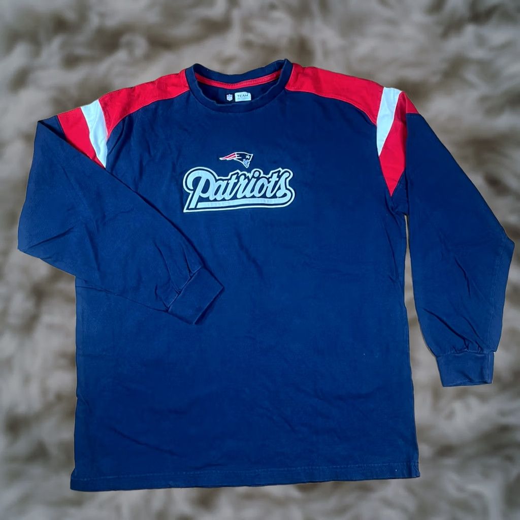 NFL New England Patriots NFL Team Apparel Long Sleeve Crew Neck T Shirt Mens L Blue Size US L / EU 52-54 / 3 - 1 Thumbnail