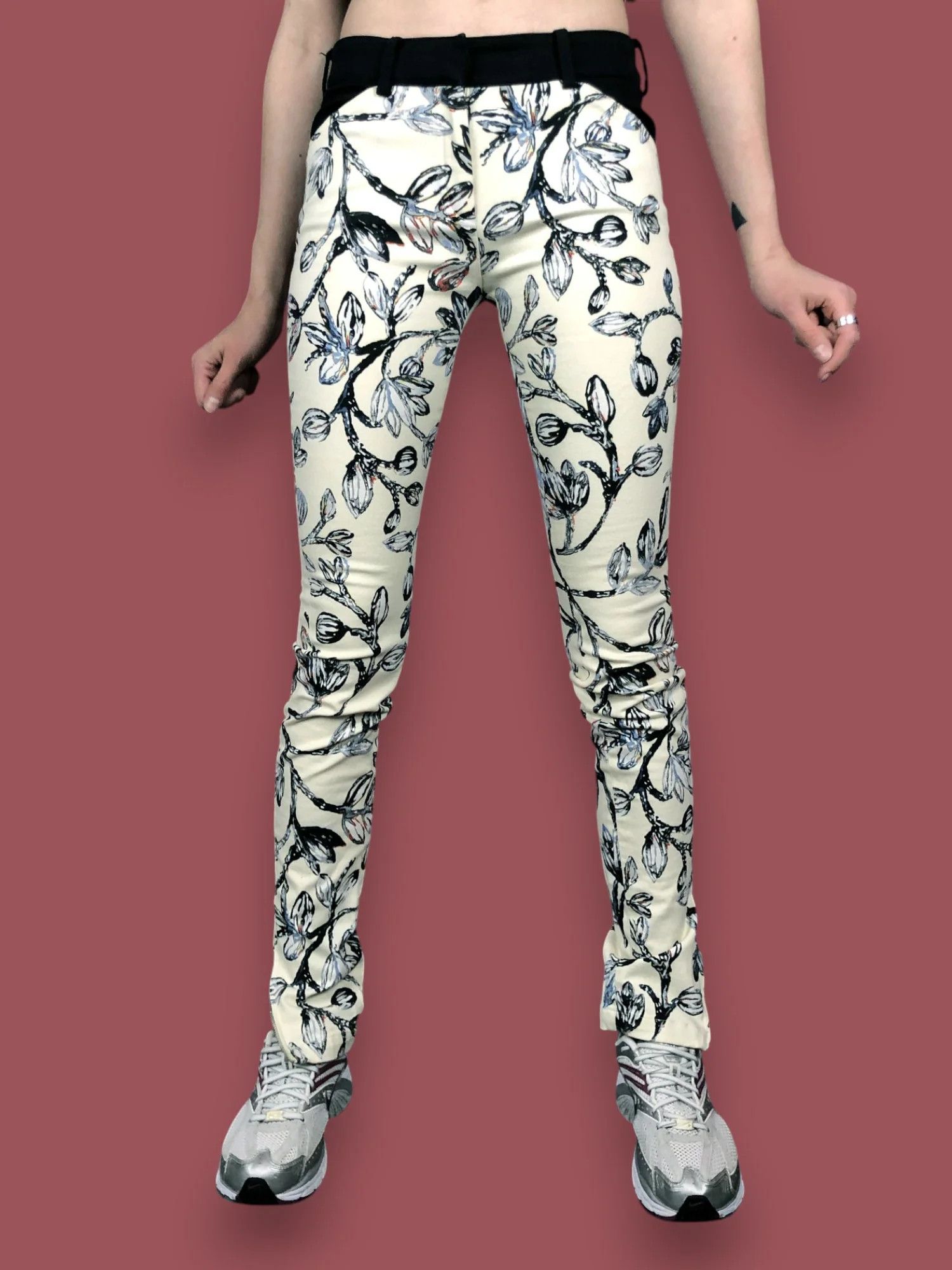 Balenciaga Balenciaga Pants Vintage Women’s Floral Skinny Pants - S Size 26" / US 2 / IT 38 - 3 Thumbnail