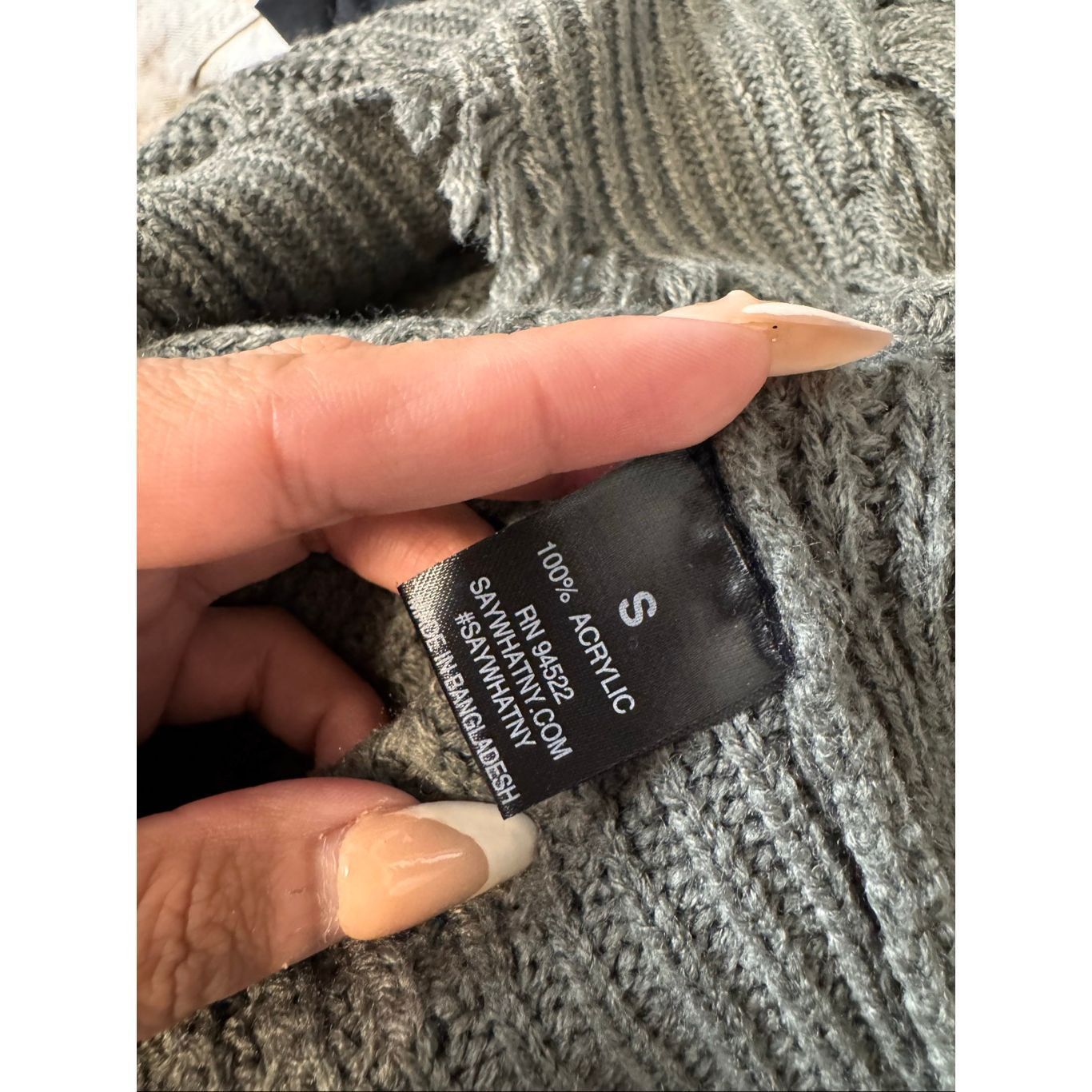 SAYHELLO Say What? Distressed Hem Gray Knit Sweater Women’s Size Smal Size S / US 4 / IT 40 - 5 Thumbnail