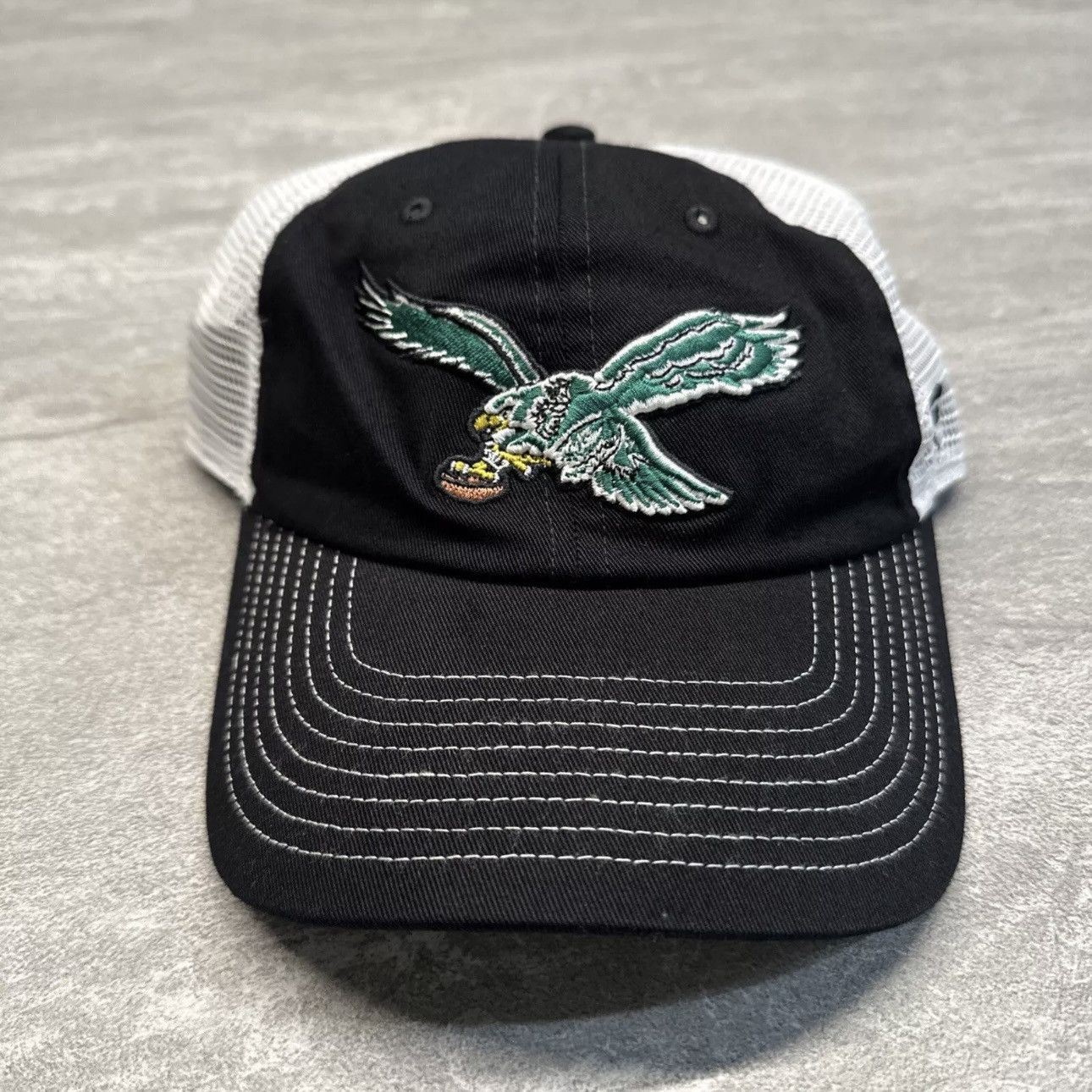 NFL Philadelphia Eagles Fanatics Hat Truckers Mesh Snapback NEW Size ONE SIZE - 1 Thumbnail