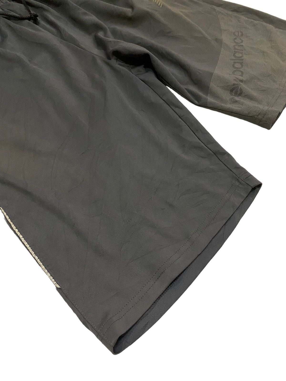 New Balance Vintage NEW BALANCE pants short Size US 32 / EU 48 - 4 Thumbnail