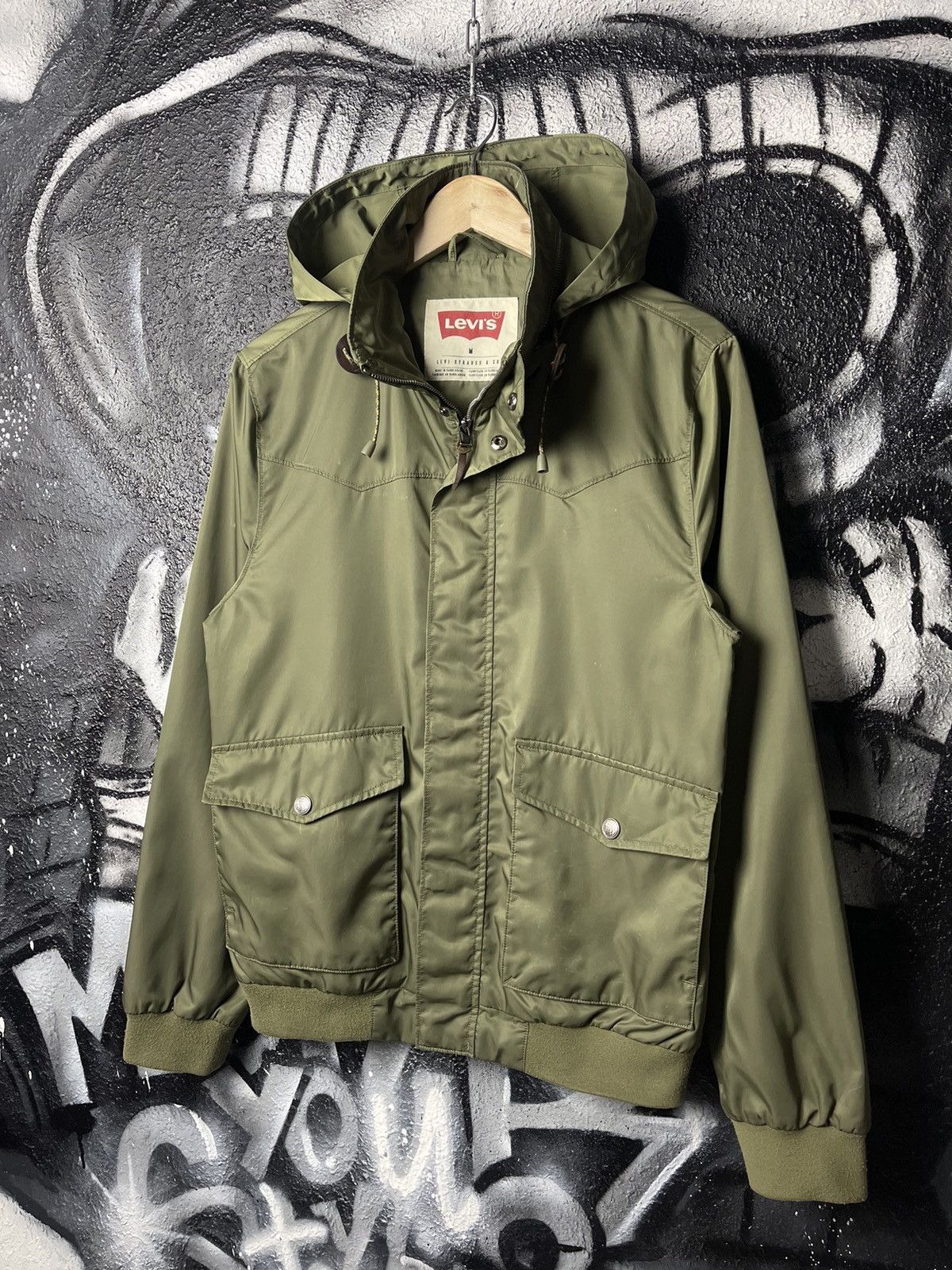 Levi's Levi’s Olive Full Zip Hooded Light Jacket Men’s Size Medium Size US M / EU 48-50 / 2 - 1 Thumbnail