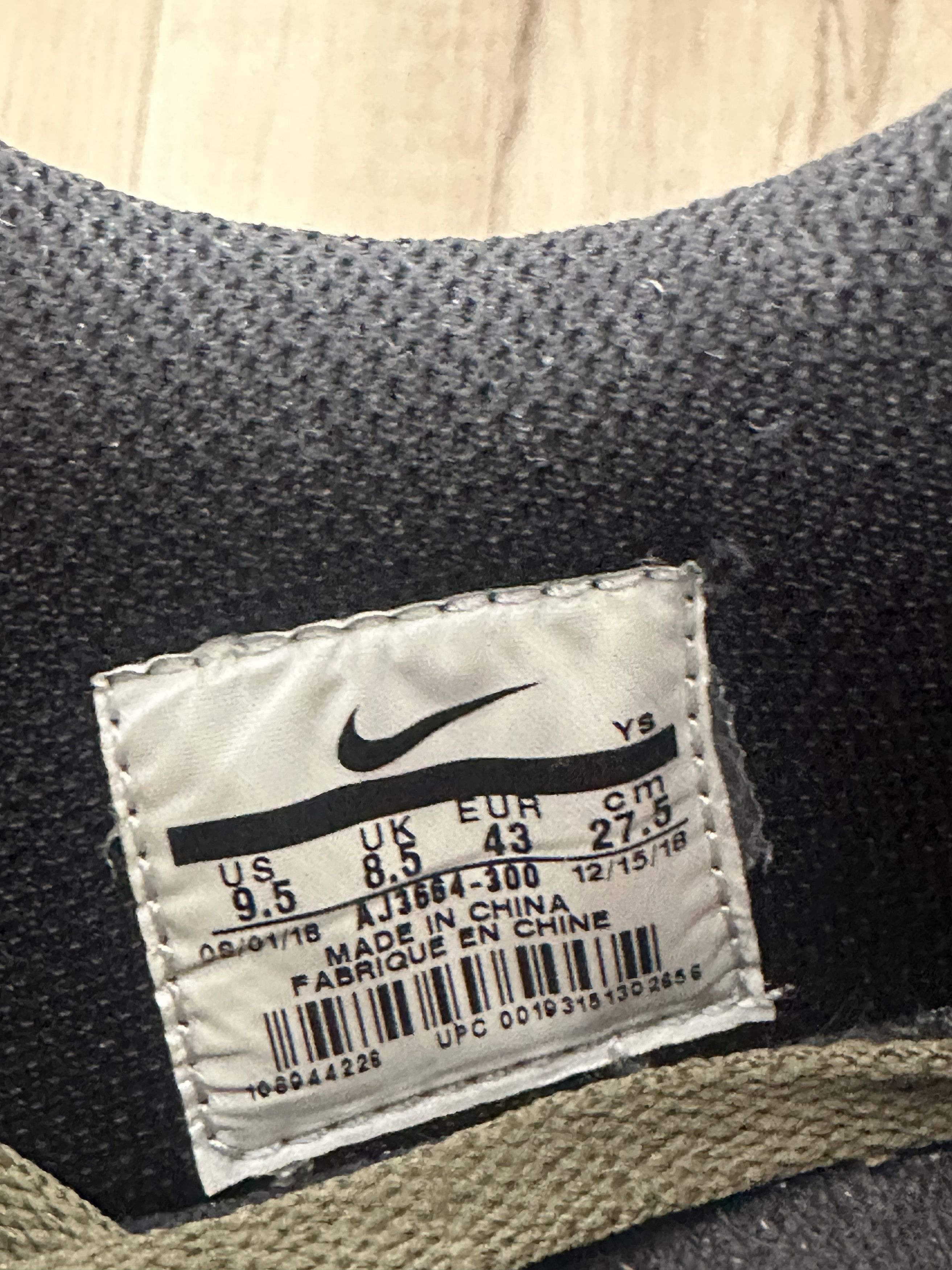 Nike Men's Nike Air Force 1 AF1 Foamposite Pro Cup Size 9.5 Size US 9.5 / EU 42-43 - 5 Thumbnail