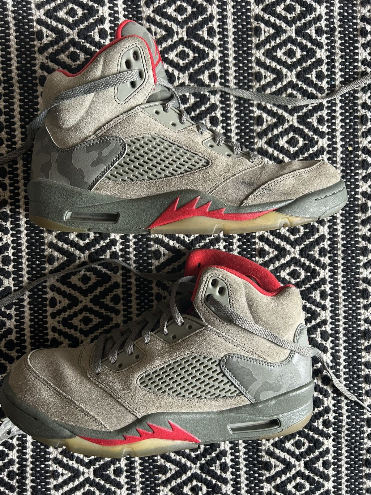 Jordan Brand Air Jordan 5 Retro ‘Camo’ - Men’s (Size 10) Size US 10 / EU 43 - 1 Thumbnail