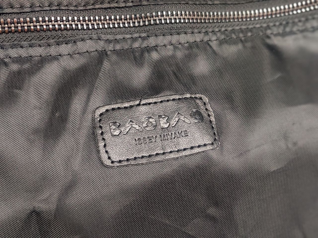 Issey Miyake Issey Miyake Bao Bao Japan Curtis Krig Tote Bag Black Art Size ONE SIZE - 18 Thumbnail