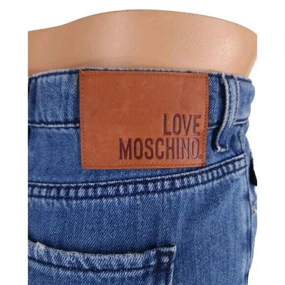Love Moschino Love Moschino Heart Patch High Rise Straight Jeans 26 Blue Size 28" / US 6 / IT 42 - 13 Thumbnail