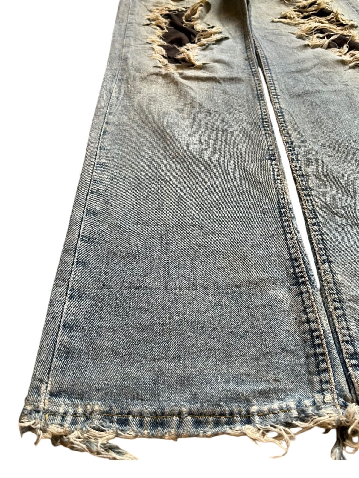 Japanese Brand × Lee Vintage Lee Japanese Selvedge Blue Wash Distress Baggy Jeans Size US 31 - 7 Thumbnail