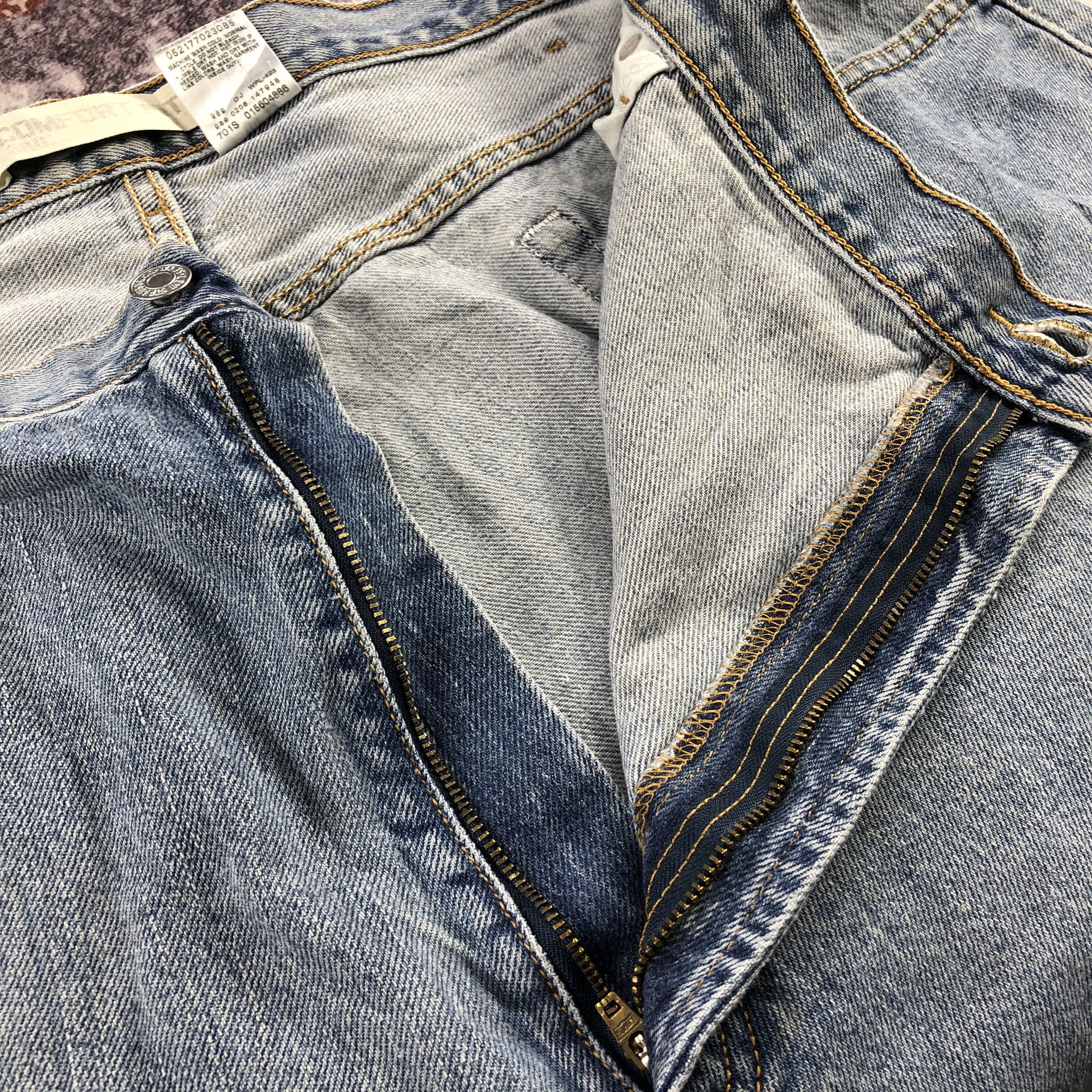 Levi's × Vintage Vintage Blue Wash Levis 560 Jeans-JM2872 Size US 44 / EU 60 - 11 Thumbnail