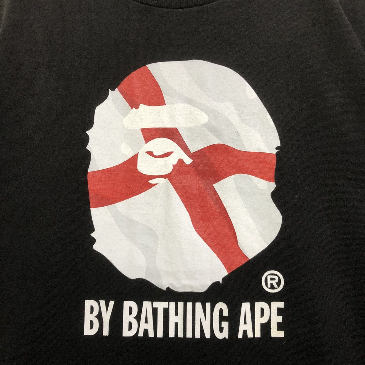 Bape Bathing Ape College England Big Logo Tshirt Size US M / EU 48-50 / 2 - 3 Thumbnail