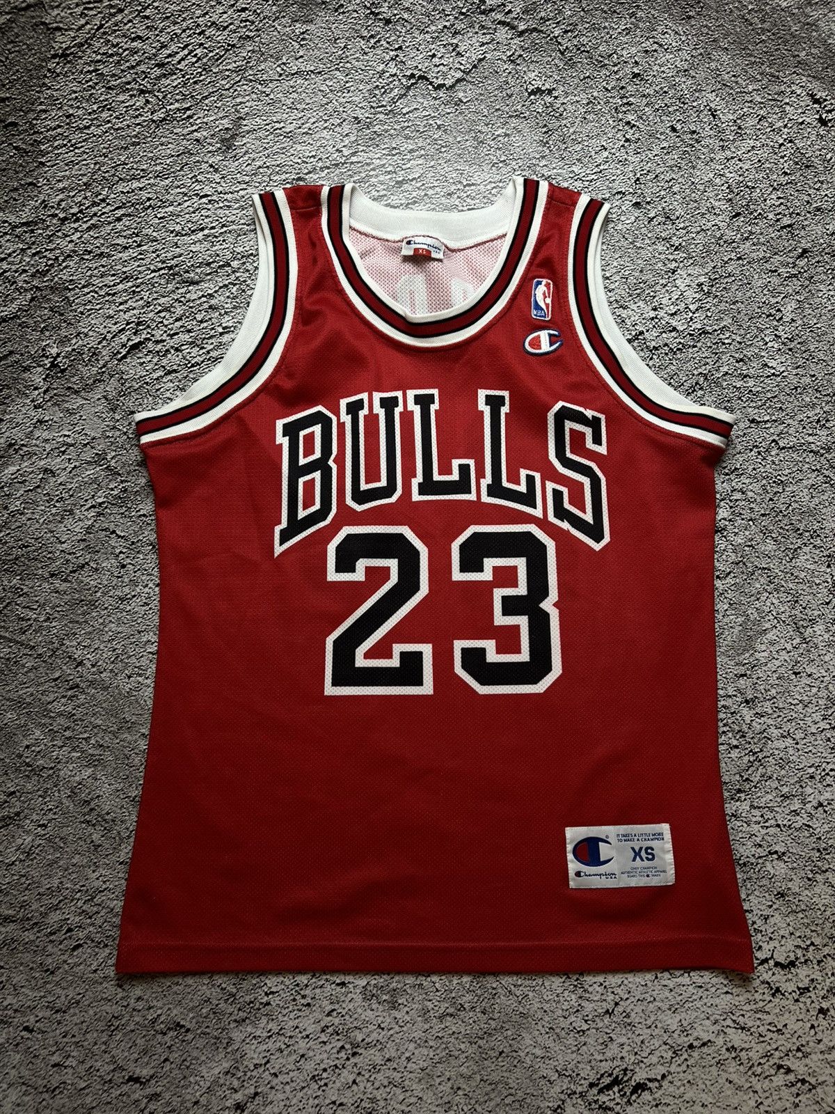 Champion VTG 90’s Chicago Bulls NBA Michael Jordan champion jersey Size US XS / EU 42 / 0 - 1 Thumbnail