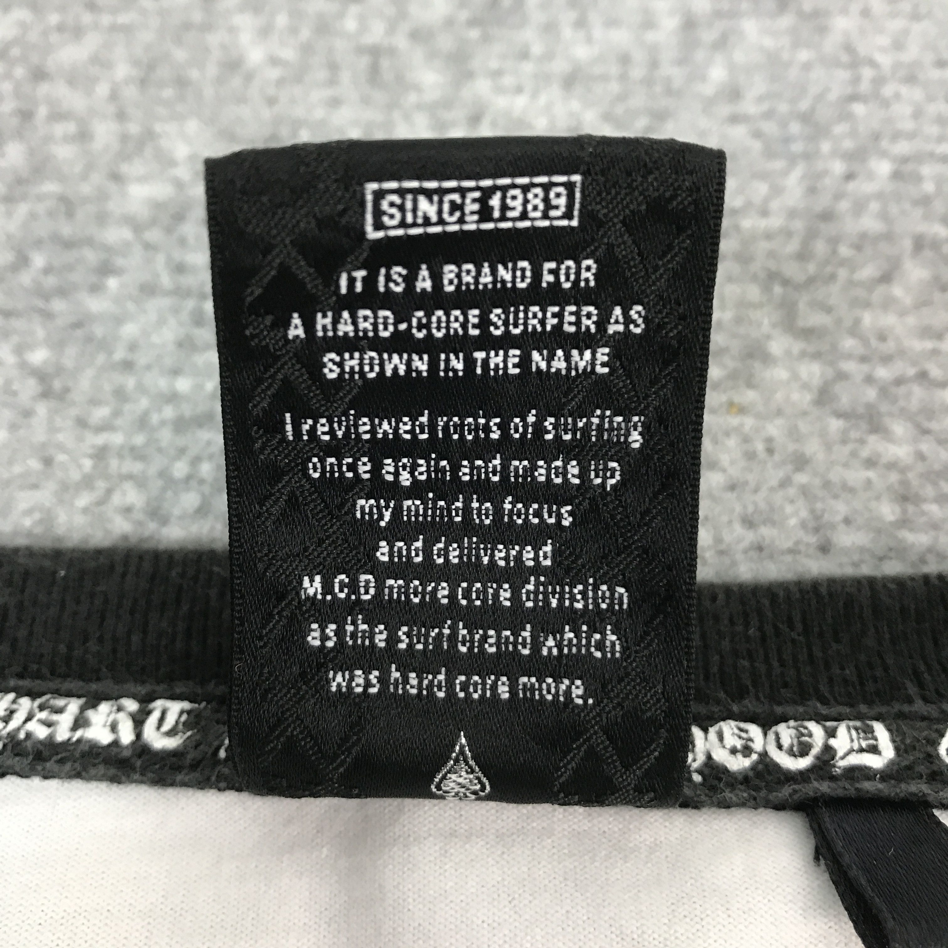 Japanese Brand more core division Embroidery Design Long sleeve T-shirt Size US L / EU 52-54 / 3 - 11 Thumbnail