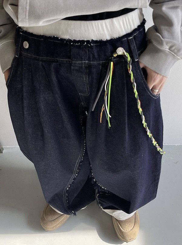 Japanese Brand × Vintage Outdoor cleanfit folded hem distressed pleated baggy jeans Size US 32 / EU 48 - 7 Thumbnail