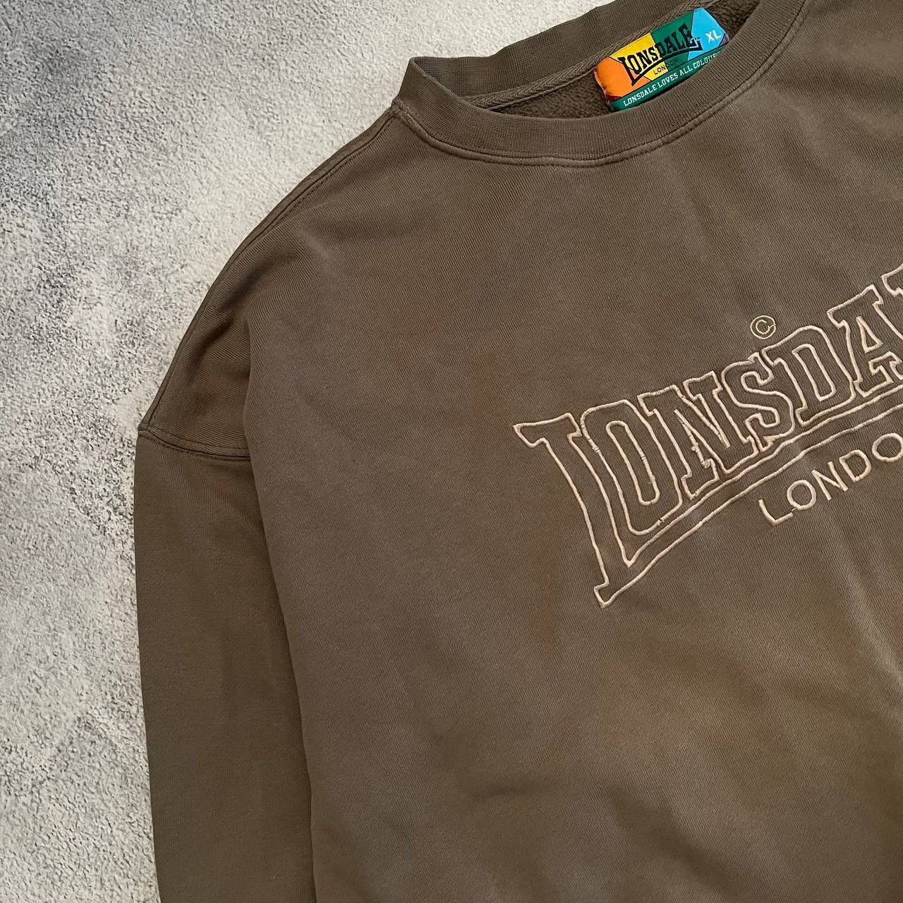Lonsdale × Vintage Vintage Lonsdale Y2K Faded Distressed Oversized Sweatshirt Size US XL / EU 56 / 4 - 2 Thumbnail