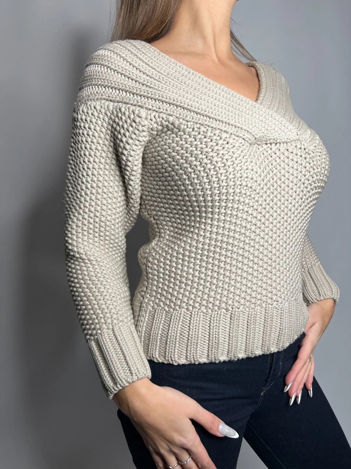 Stella McCartney Stella McCartney Women's Knit Heavyweight Wool Sweater Size M / US 6-8 / IT 42-44 - 2 Thumbnail