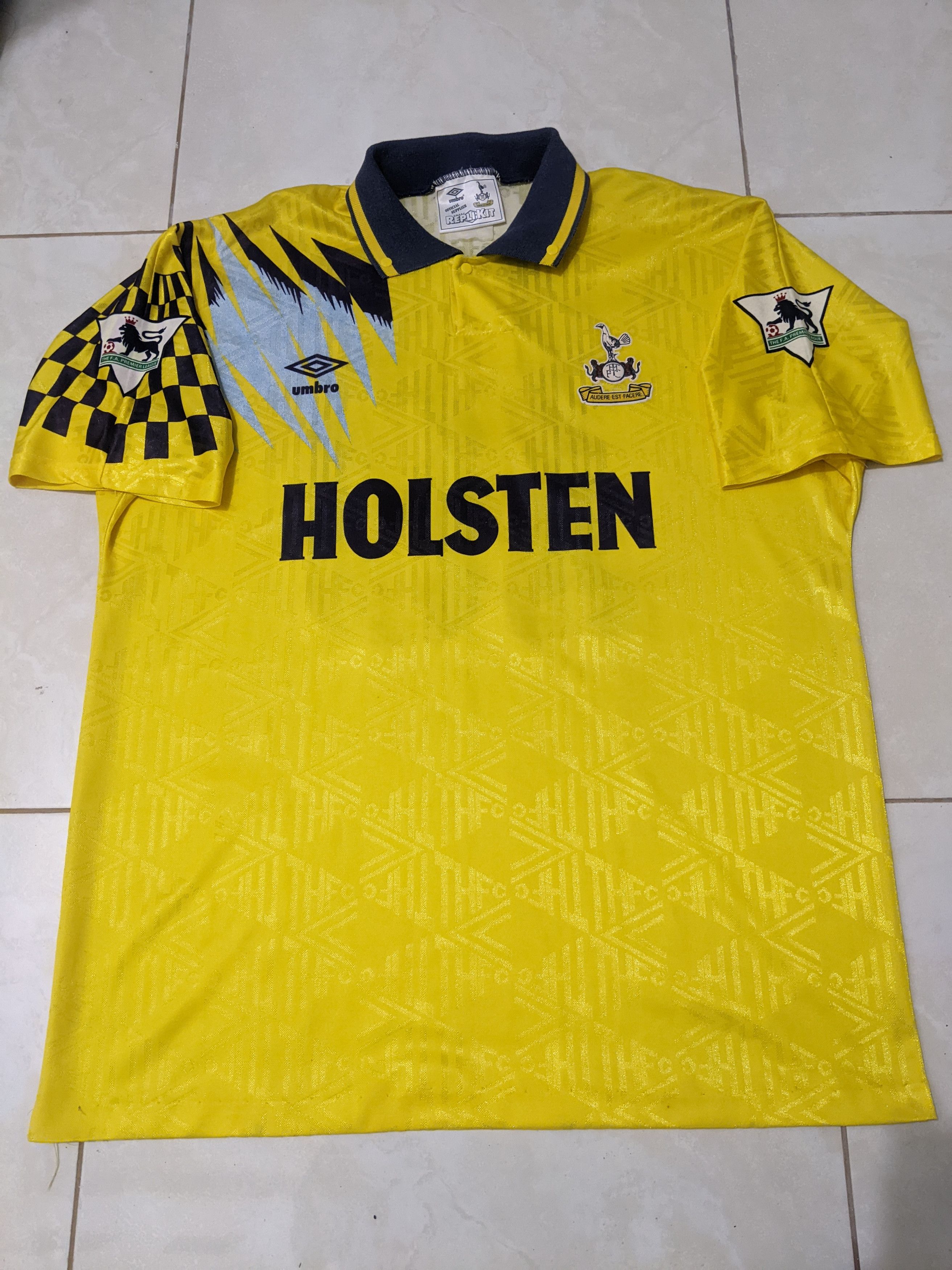 Umbro Jersey Tottenham Hotspur 1991 away klinsmann football shirt Size US L / EU 52-54 / 3 - 1 Thumbnail