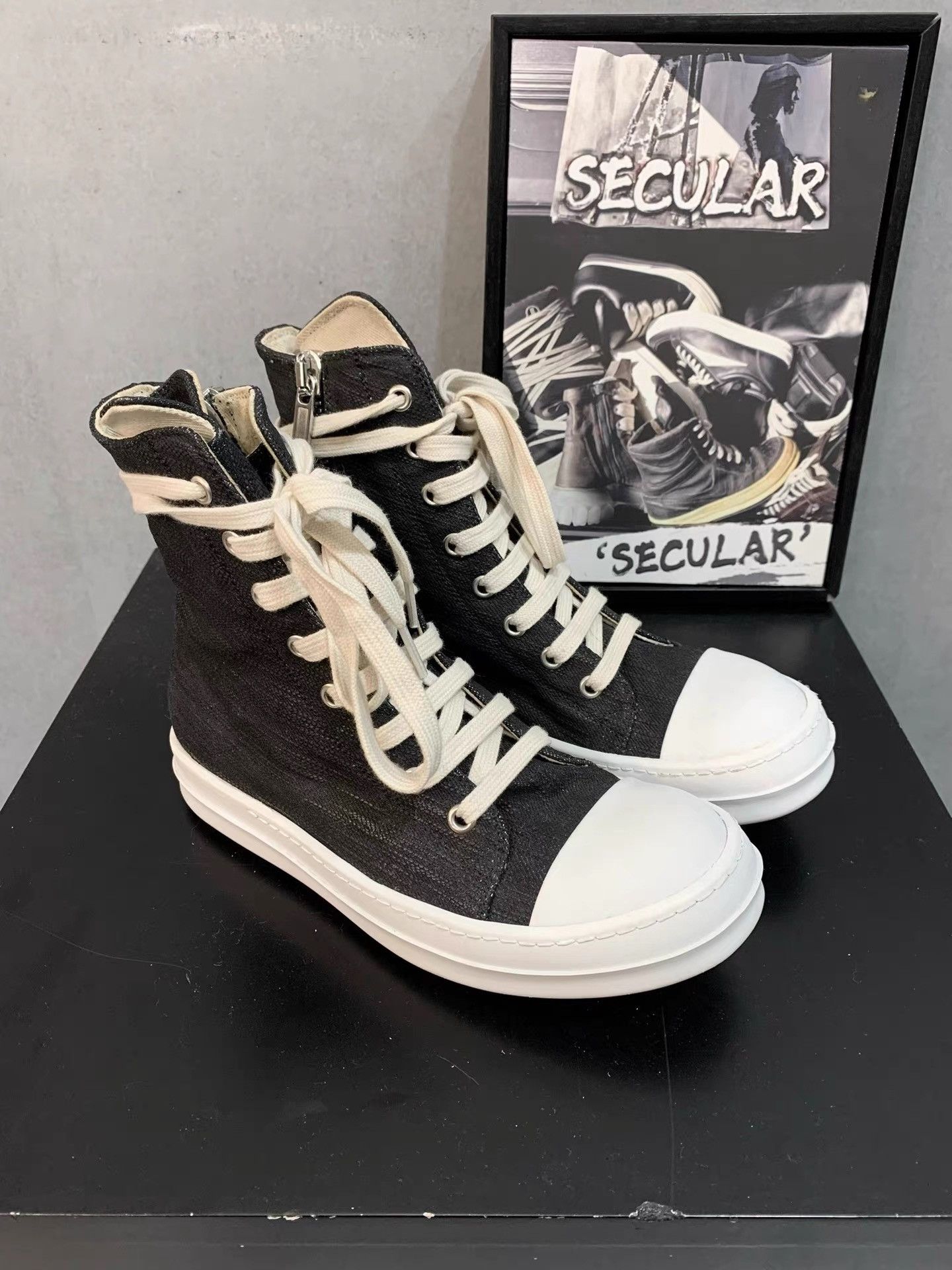 Rick Owens Rick Owens DRKSHDW Black & White Waxed High-Top Sneakers K34 Size US 6.5 / IT 36.5 - 3 Thumbnail
