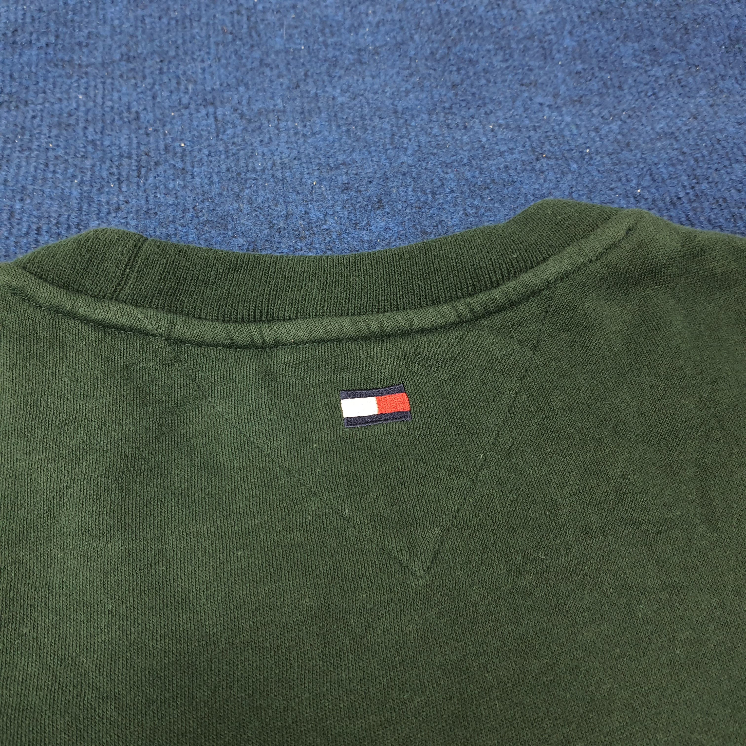 Tommy Hilfiger × Vintage Vintage Tommy Hilfiger Golf Sweatshirt C232N20 Size US L / EU 52-54 / 3 - 5 Thumbnail