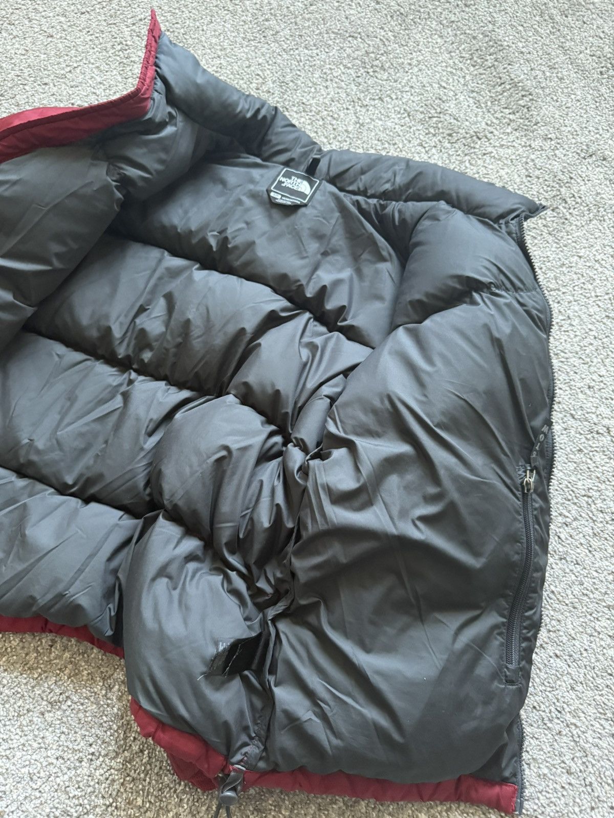 The North Face The North Face Nuptse 700 Down Puffer Jacket Red Black Size US S / EU 44-46 / 1 - 7 Thumbnail