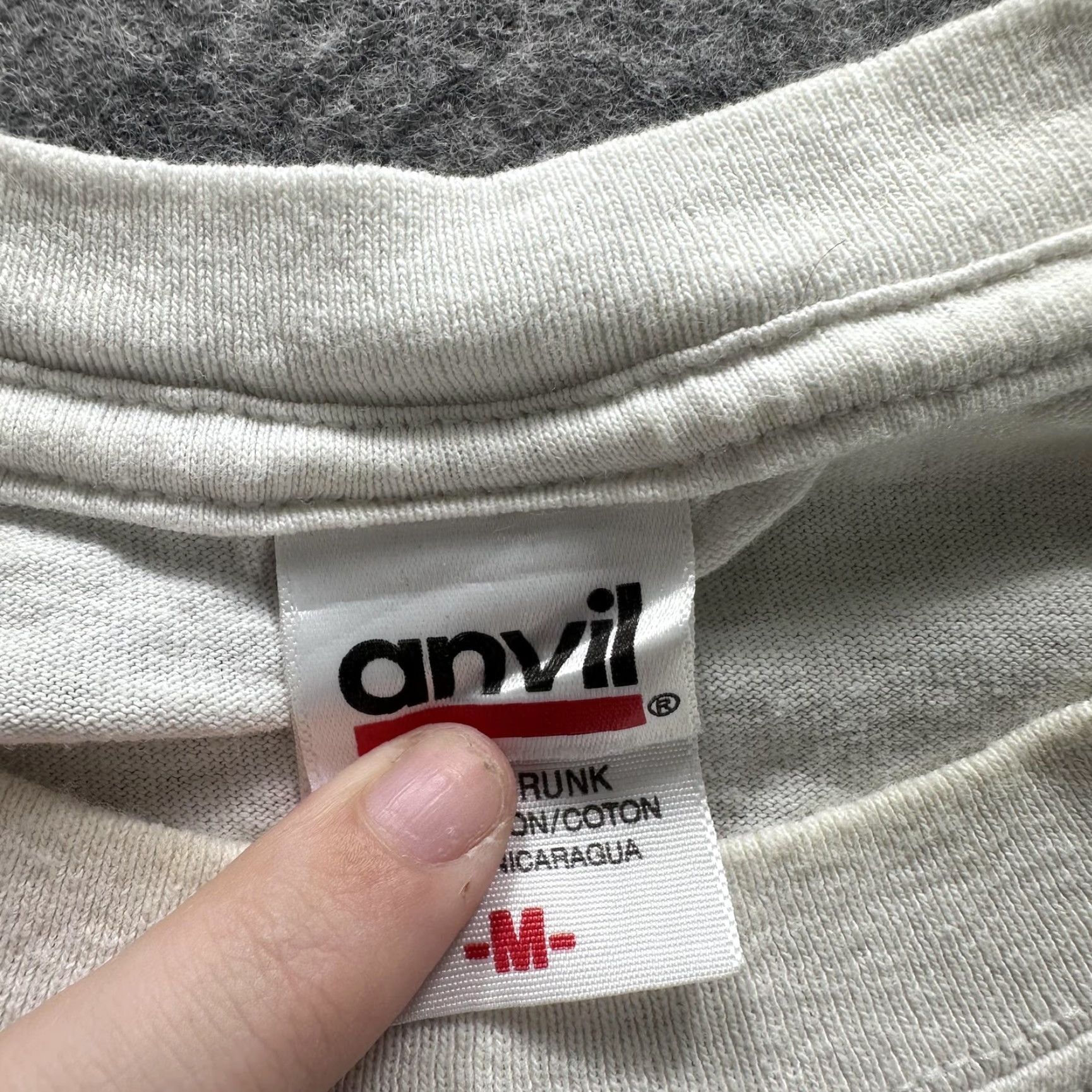 Anvil VINTAGE Georgia Mountain Moonshine Cruize-In Shirt Mens Medium White Graphic SS Size US M / EU 48-50 / 2 - 4 Thumbnail