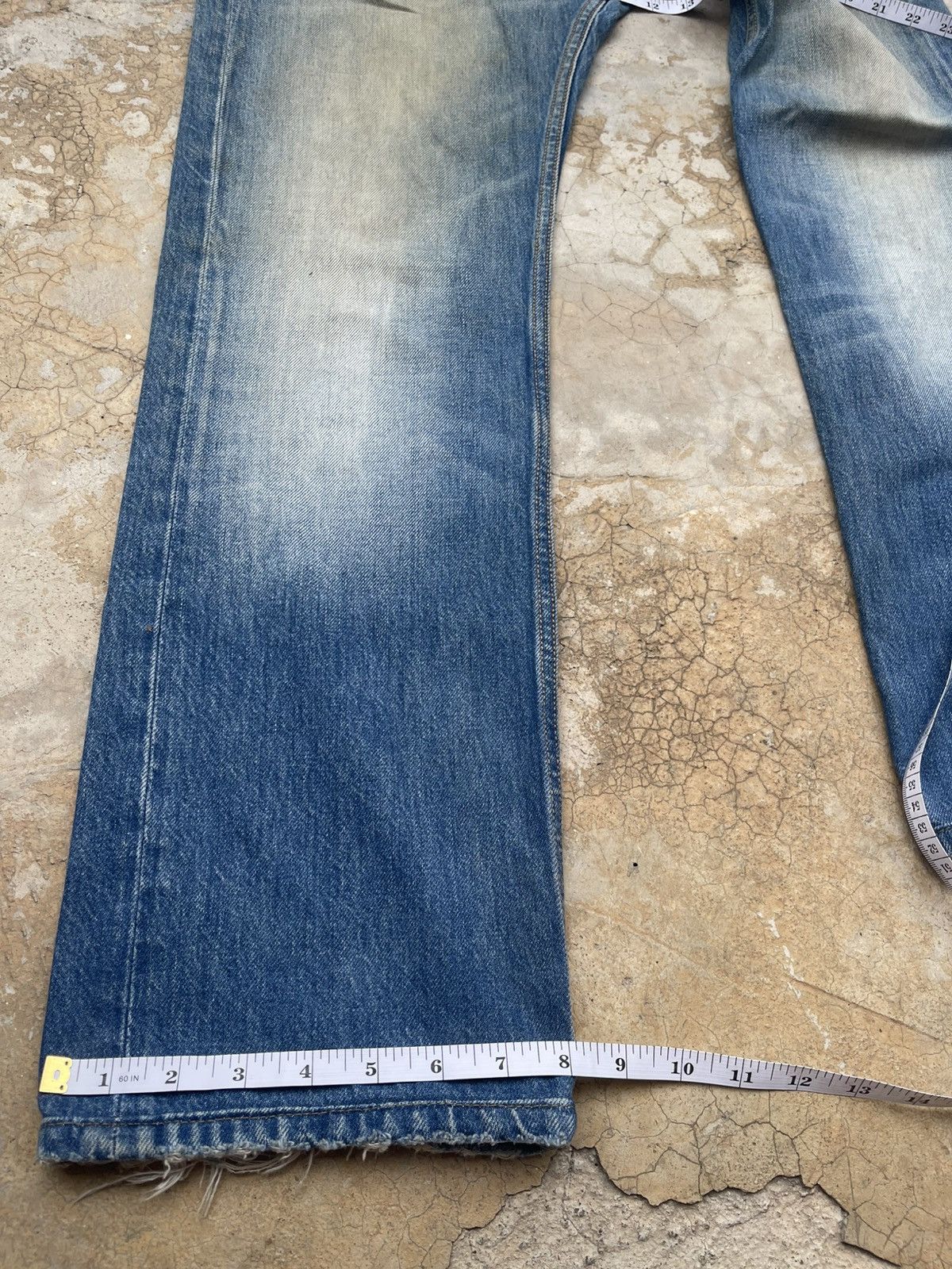 Diesel Diesel Viker Wash 008A2 Distressed Straight Leg Jeans 29x32 Size US 29 - 19 Thumbnail