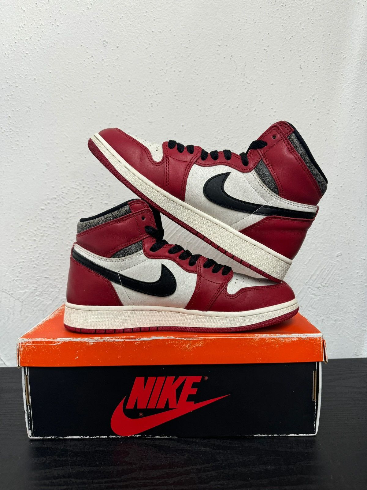 Jordan Brand Jordan 1 Lost and Found Size US 7 / EU 40 - 3 Thumbnail