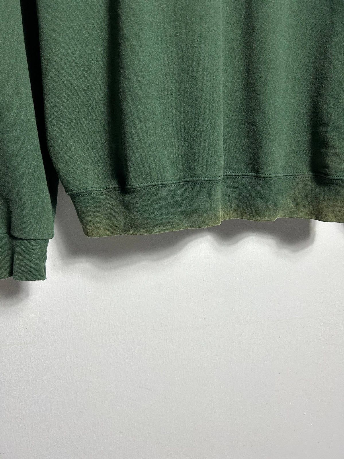 Champion Vintage Sunfaded Champion Hawaii Sweatshirt Size US M / EU 48-50 / 2 - 5 Thumbnail