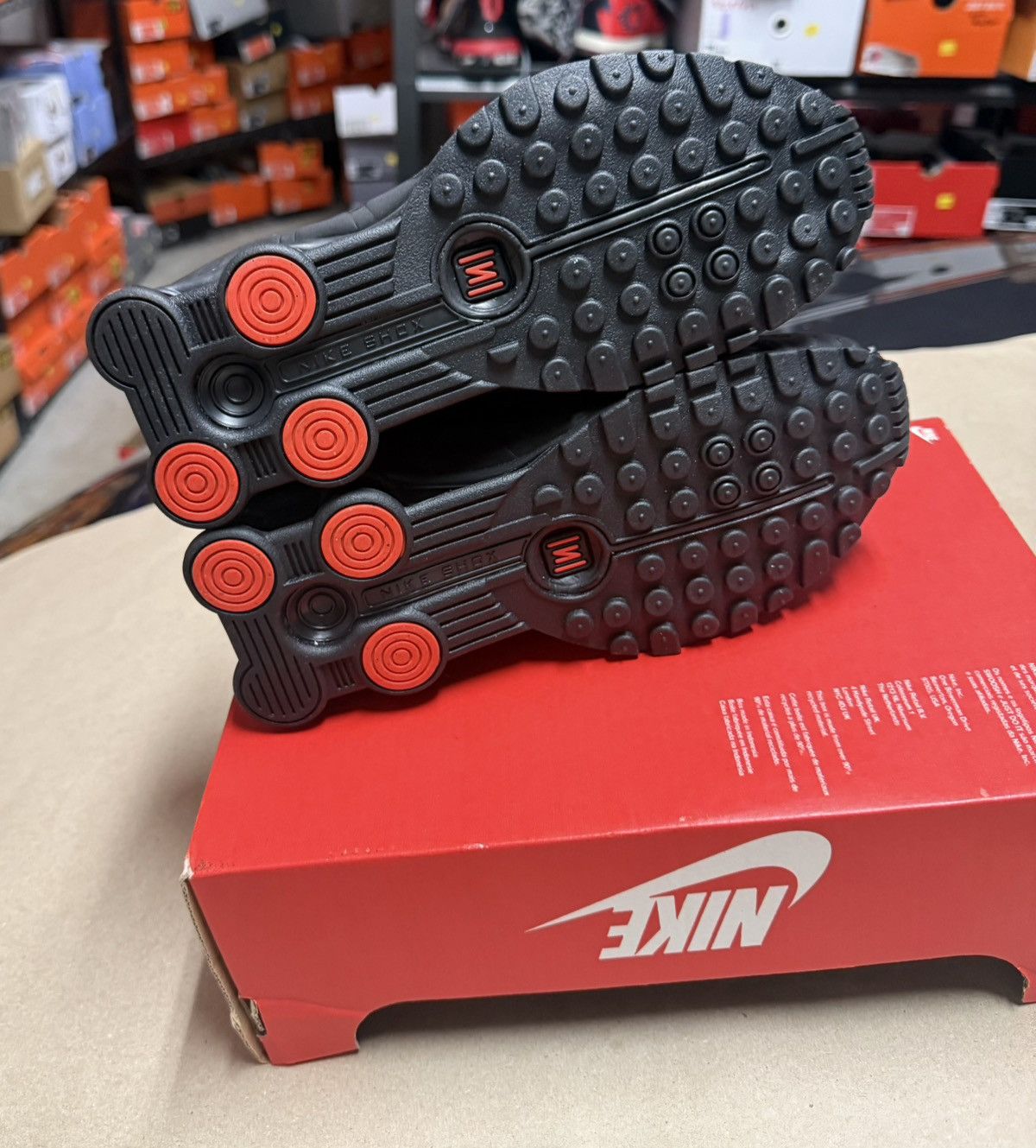 Nike Nike Shox R4 triple black women’s running shoes size 6 NEW! Size US 6 / IT 36 - 5 Thumbnail