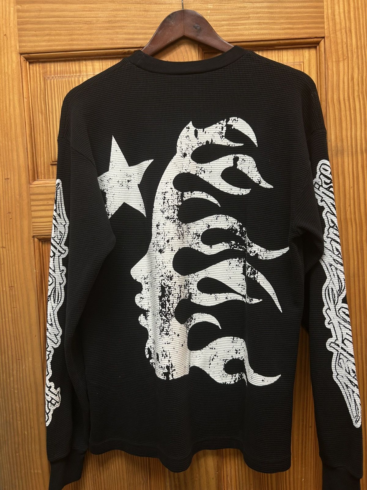 HELLSTAR Hellstar Studios ‘Victory Within’ Thermal Long Sleeve Size US S / EU 44-46 / 1 - 4 Thumbnail