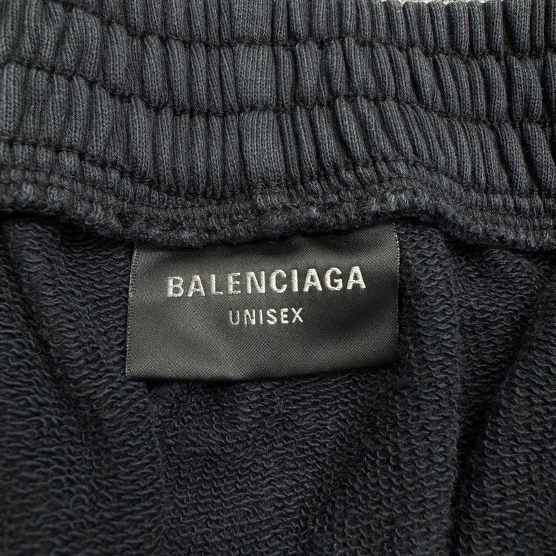 Balenciaga Balenciaga Balenciaga Distressed Denim Pants Size XS -2507 Size US 27 - 3 Thumbnail