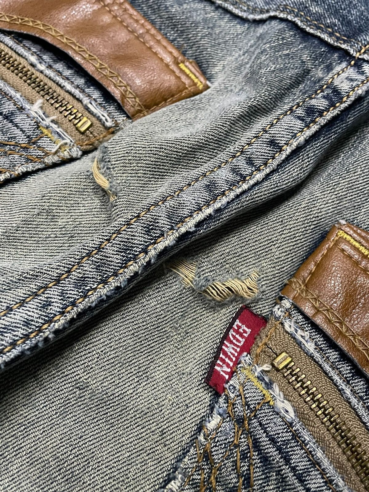 Edwin × If Six Was Nine × Vintage Edwin XV 404 Mud Wash Leather Trimmed Loose Jeans Size US 32 / EU 48 - 17 Thumbnail