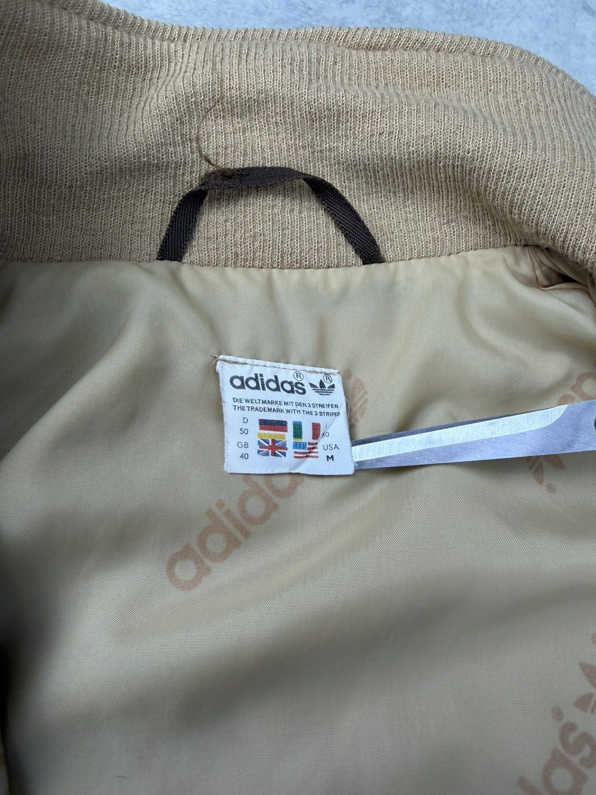 Adidas Vintage Adidas Originals Jacket Made in Finland Size M Size US M / EU 48-50 / 2 - 9 Thumbnail