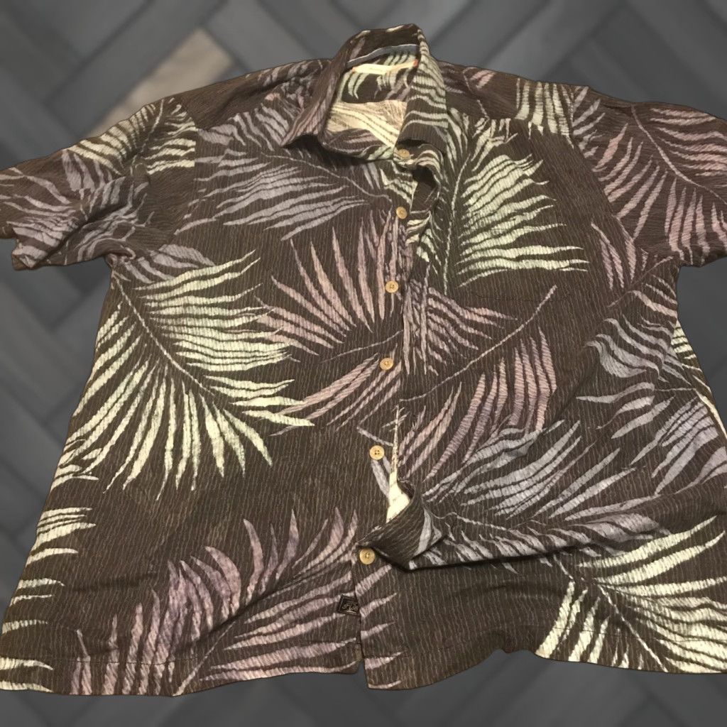 Tommy Bahama Tommy Bahama Shirt Men XL Blue Floral Silk Short Sleeve Button-Up Beach Hawaiian Tropical Island Zone Relaxed Casual Shirt Mens Size US XL / EU 56 / 4 - 1 Thumbnail