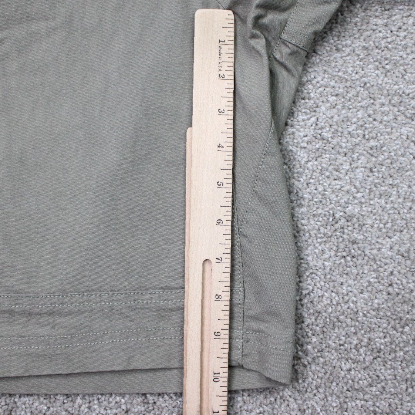 Vintage L.L. Bean Riverton Shorts Mens 42 Beige Cargo Pocket Stretch Inseam 10" NWT Cotton Nylon Cotton Blend Canvas (Cargo) Pants Regular Mens Size US 42 / EU 58 - 5 Thumbnail