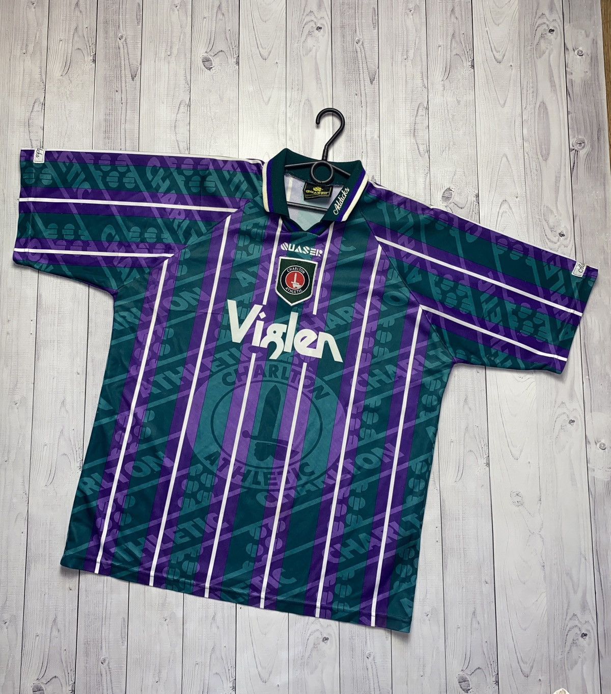 image of Soccer Jersey x Vintage Charlton Athletic Football Polo Away Purple Stripes in Green (Size Medium)