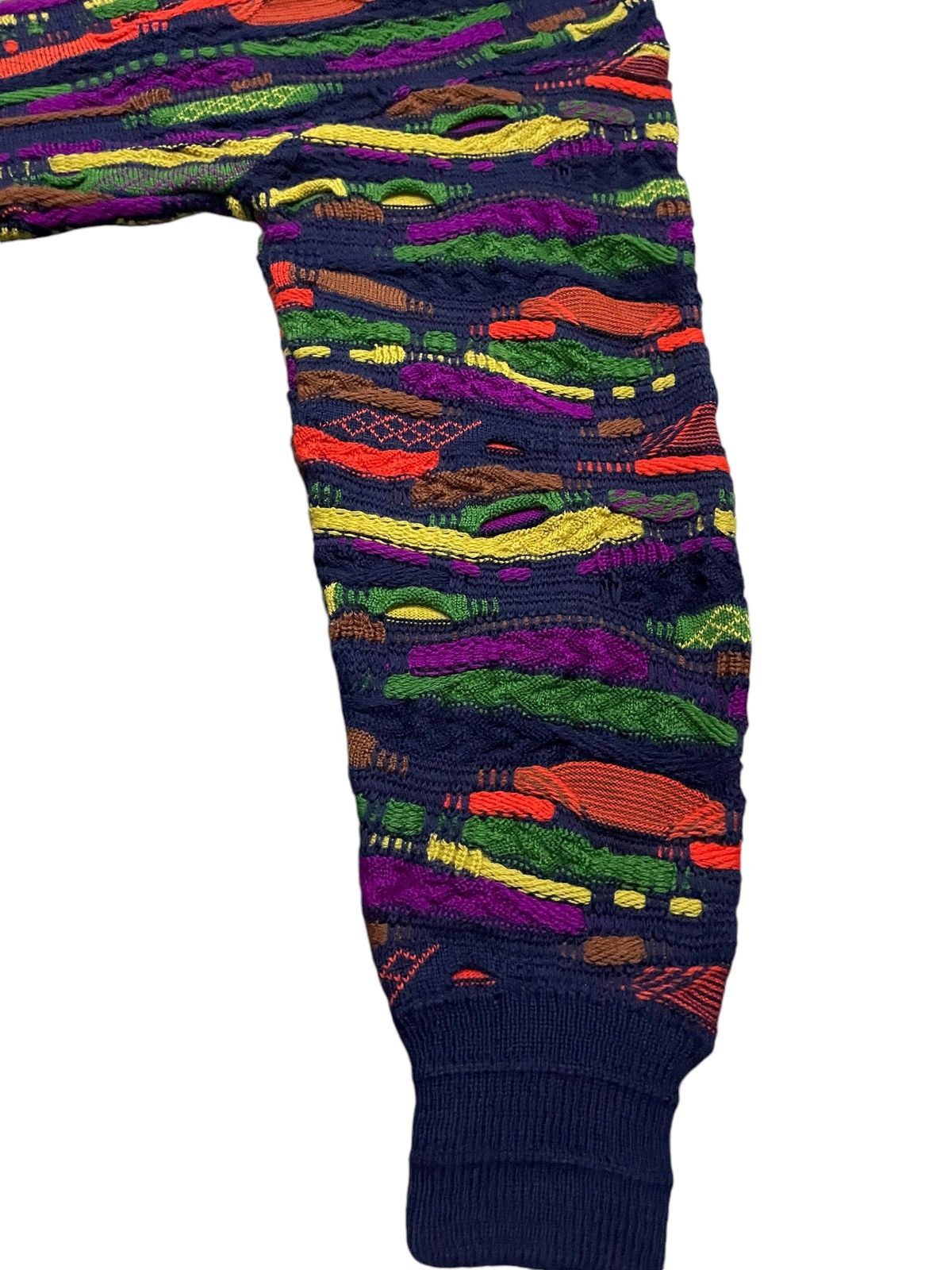 Coogi × Vintage Vintage Coogi 3D Cable Knit Style By limnos 90s Knitwear Size US L / EU 52-54 / 3 - 12 Thumbnail