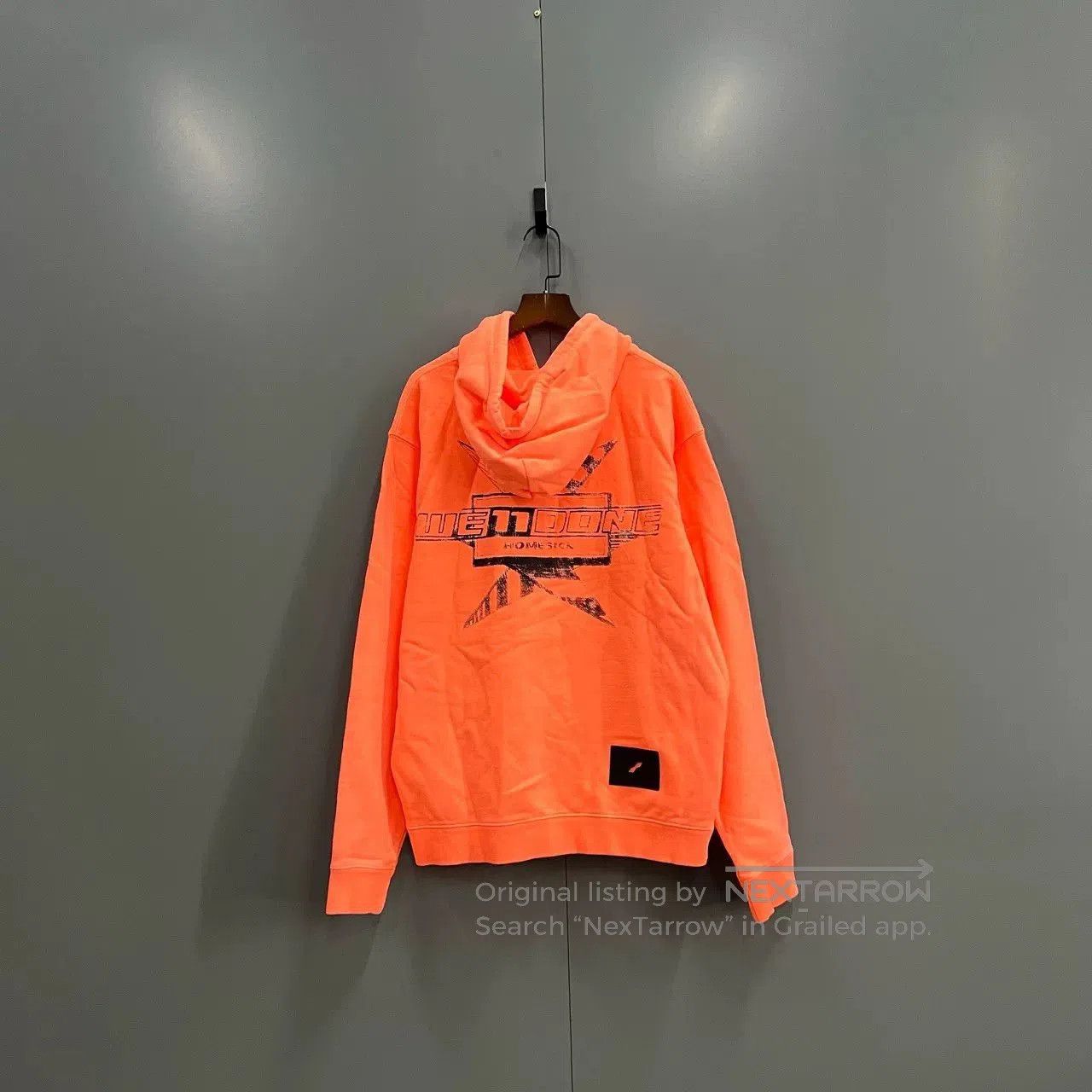 WE11DONE vibrant orange logo fleece pullover hoodie. Size US S / EU 44-46 / 1 - 2 Thumbnail