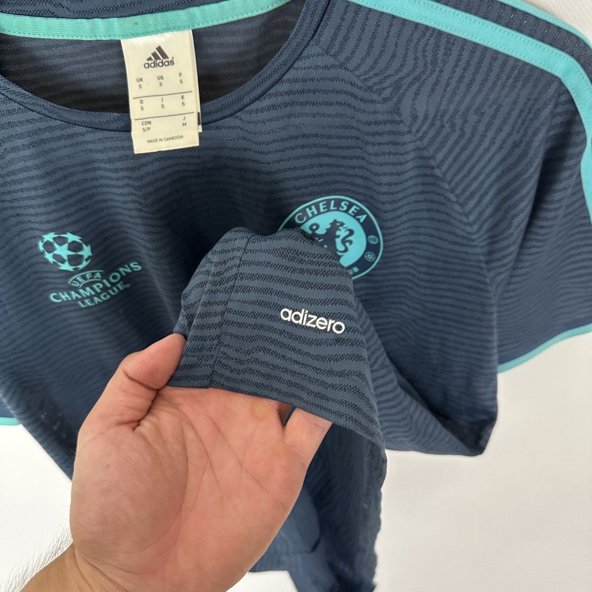 Chelsea Soccer Chelsea 2015 15/16 UEFA ChampionsLeague Jersey rare y2k hype Size US S / EU 44-46 / 1 - 6 Thumbnail