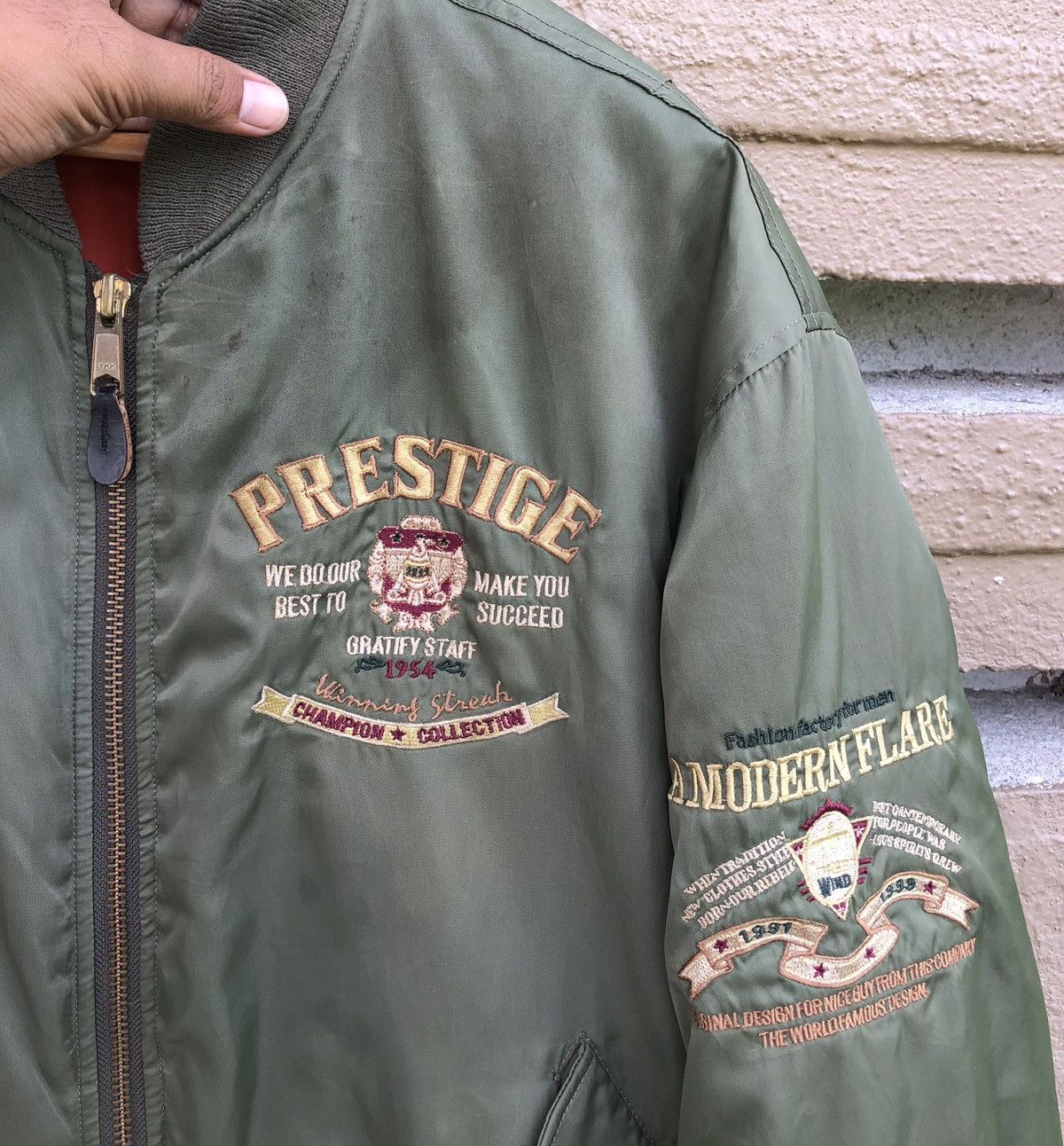 Vintage Vintage Air Force Intermedjate Ma-1 Bomber Jacket Size US L / EU 52-54 / 3 - 6 Thumbnail