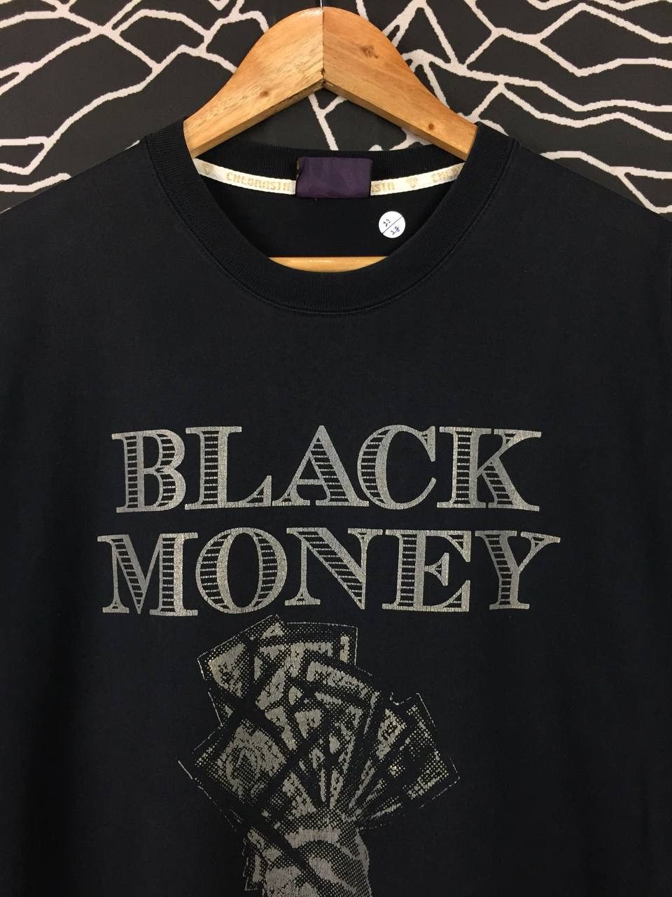 Japanese Brand × Vintage CHEBRASTA Japanese Brand Black Money Hoodlife Tee Size US L / EU 52-54 / 3 - 3 Thumbnail