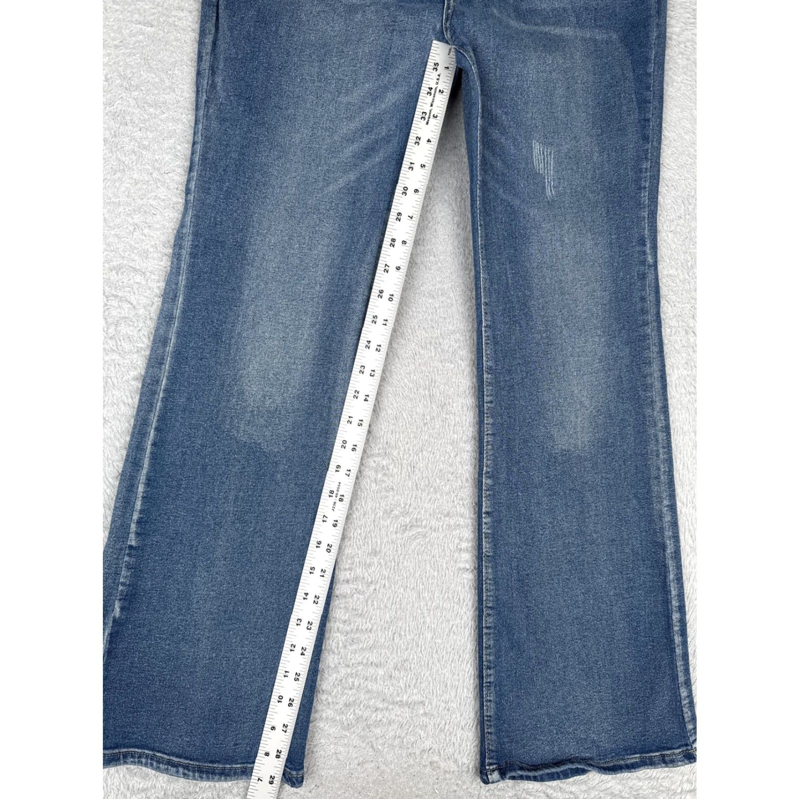 Vintage Blue Jeans Womens 28x30 Straight Leg High Rise Denim Medium Wash Classic Fit Size 28" / US 6 / IT 42 - 7 Thumbnail