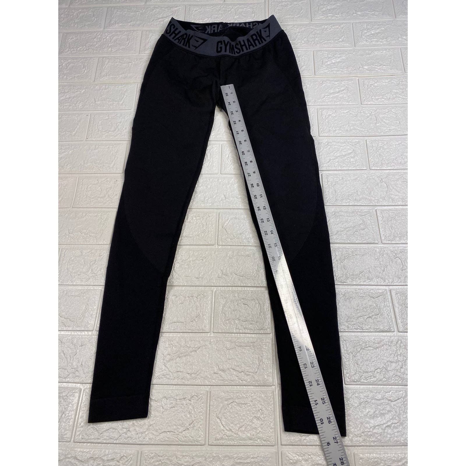 Gymshark Gymshark leggings Size 27" / US 4 / IT 40 - 2 Thumbnail