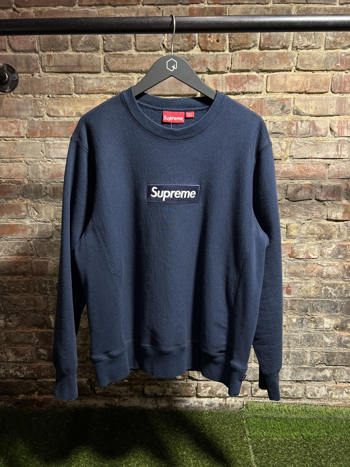 Supreme Supreme Box Logo Crewneck Size US M / EU 48-50 / 2 - 1 Thumbnail