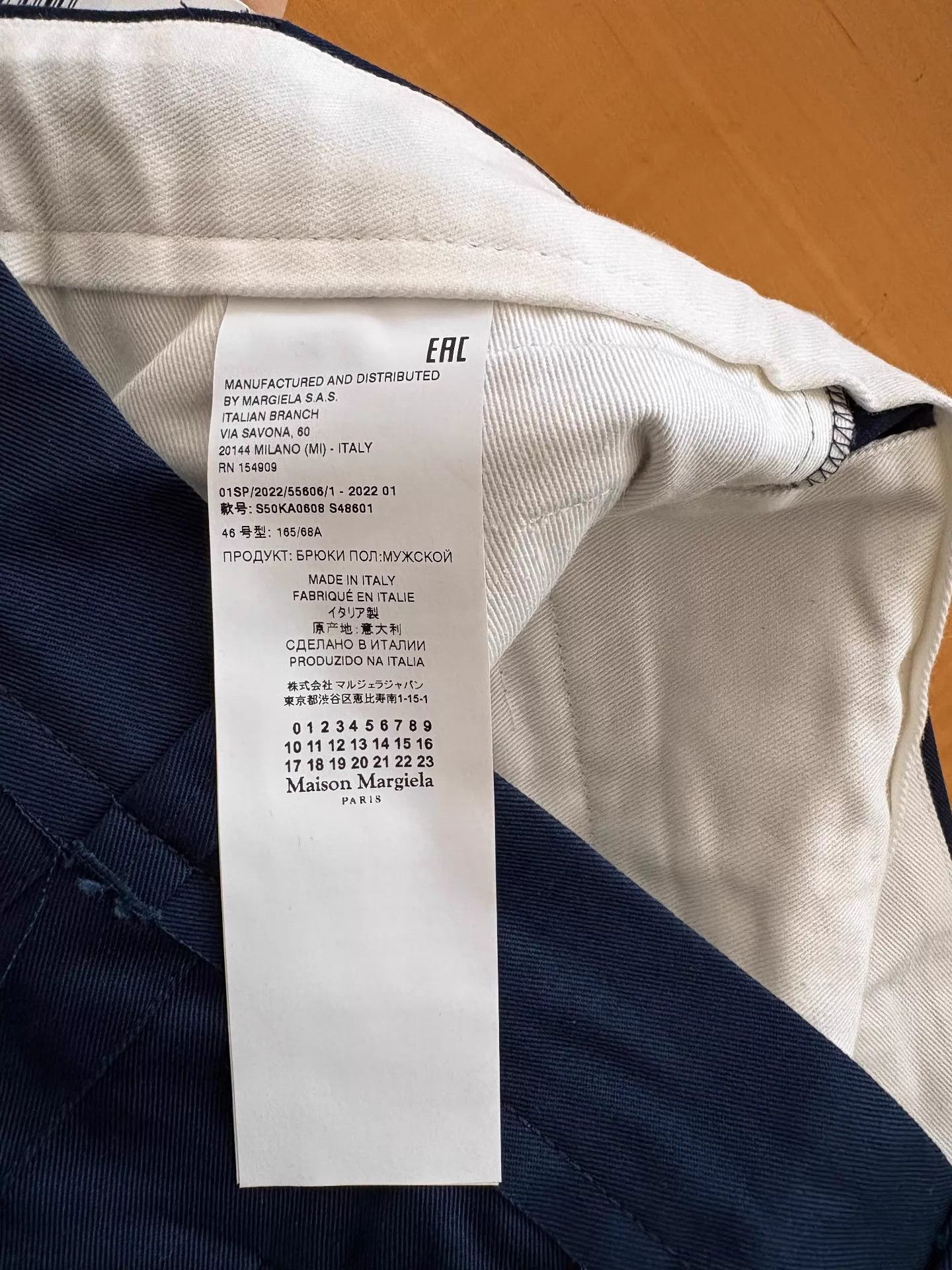 Maison Margiela Maison Margiela 22ss Men Pleat Straight Chino Navy 46 (NWT) Size US 30 / EU 46 - 8 Thumbnail